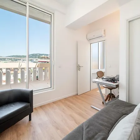 아파트 - Roof Terrace For Rent 칸느