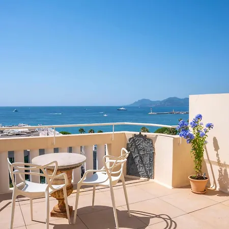 - Roof Terrace For Rent Apartment Cannes